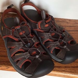 $⬇️ Keen Newport Sandals LIKE NEW!!